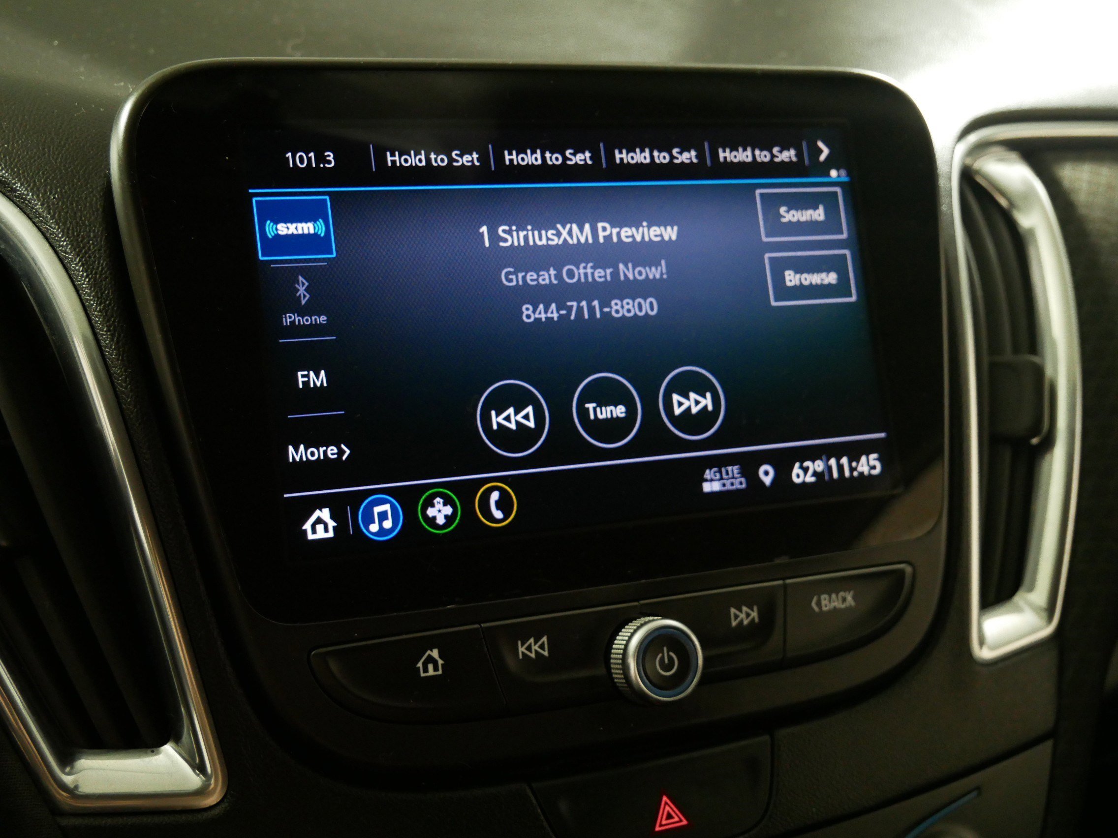 Used 2019 Chevrolet Malibu LT w/ Driver Confidence Package image 22