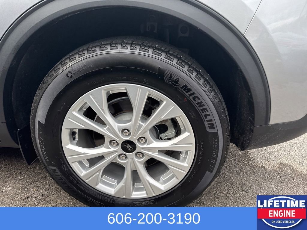 Used 2024 Ford Escape Active w/ Cold Weather Package FWD image 10