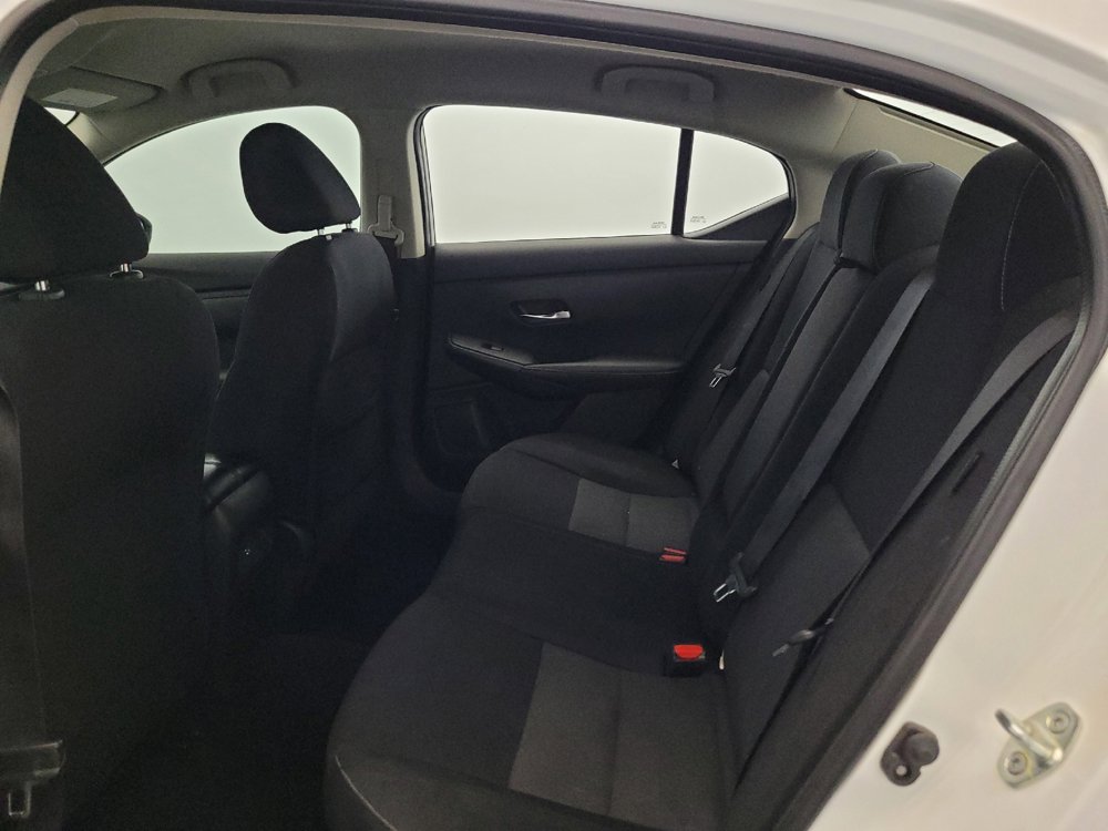 Used 2020 Nissan Sentra SV FWD image 18