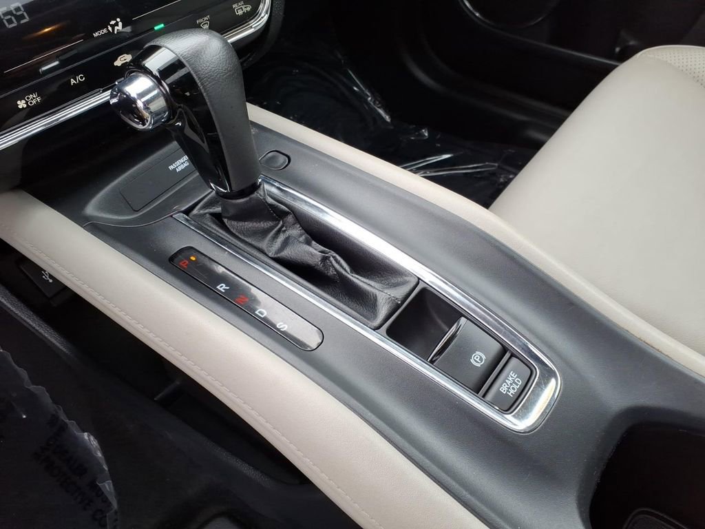 Used 2018 Honda HR-V EX-L image 15