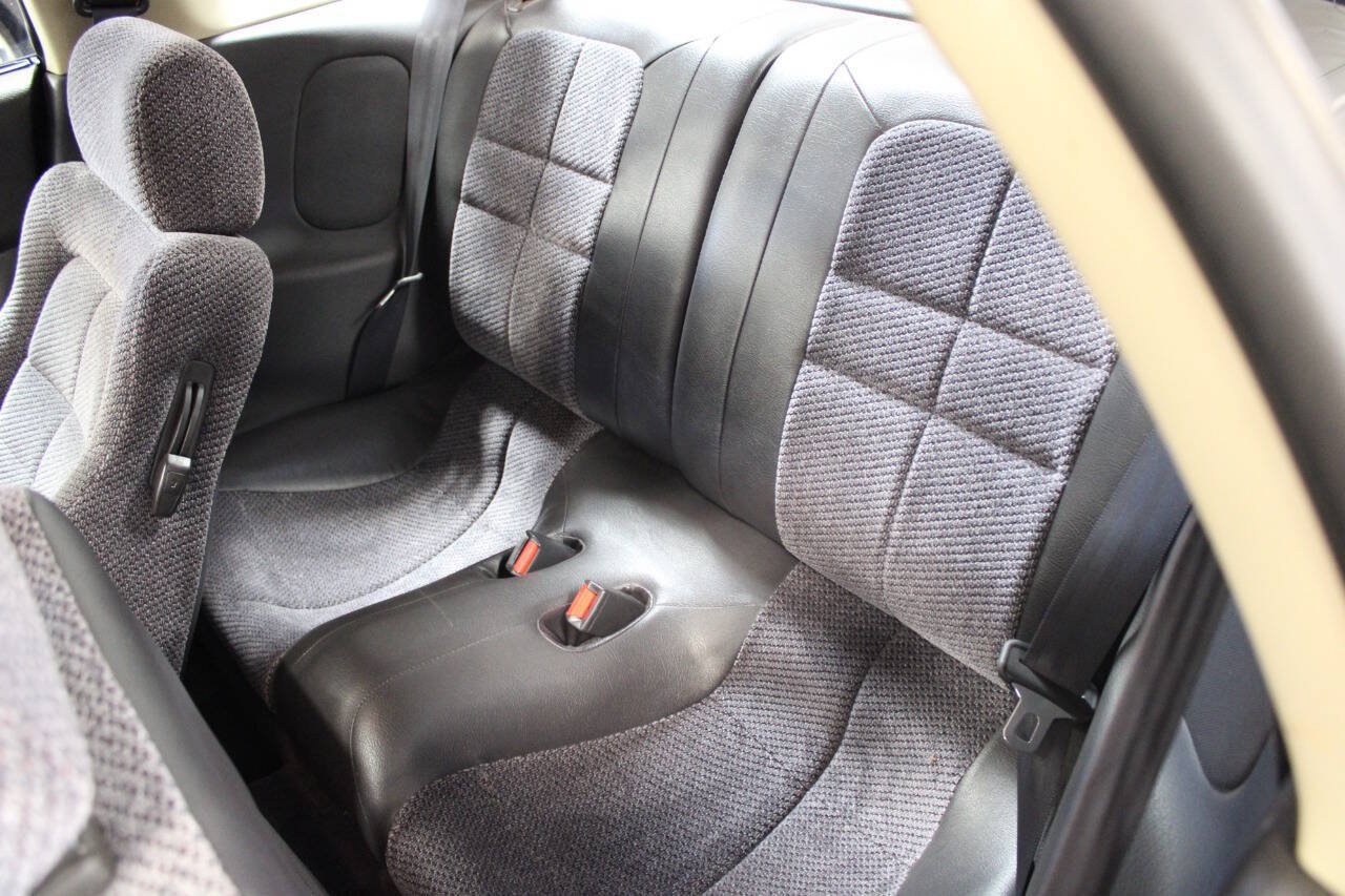 Used 1991 Dodge Stealth FWD image 31
