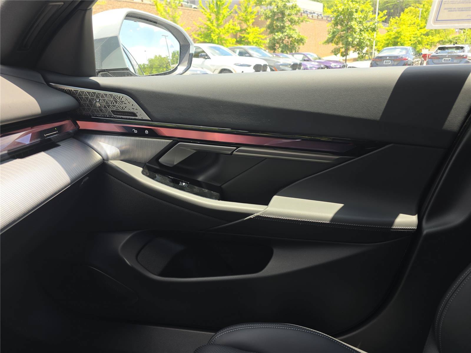 New 2027 BMW i5 xDrive40 w/ M Sport Package AWD/4WD image 23