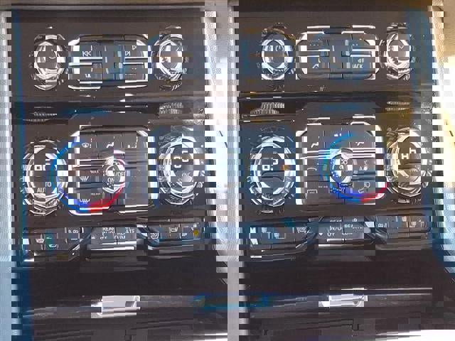 Certified 2022 GMC Yukon Denali image 11