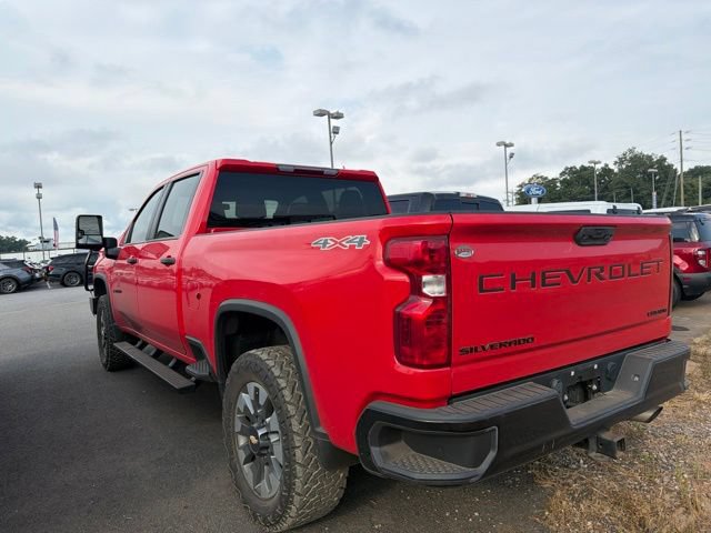Used 2022 Chevrolet Silverado 2500 Custom w/ Custom Value Package AWD/4WD image 4