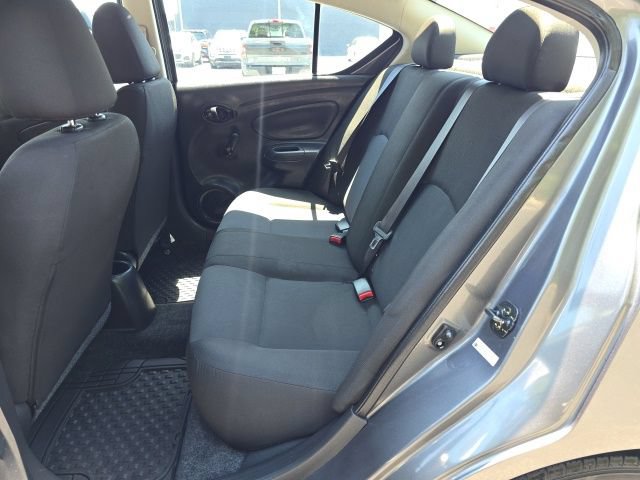Used 2018 Nissan Versa S Plus FWD image 12