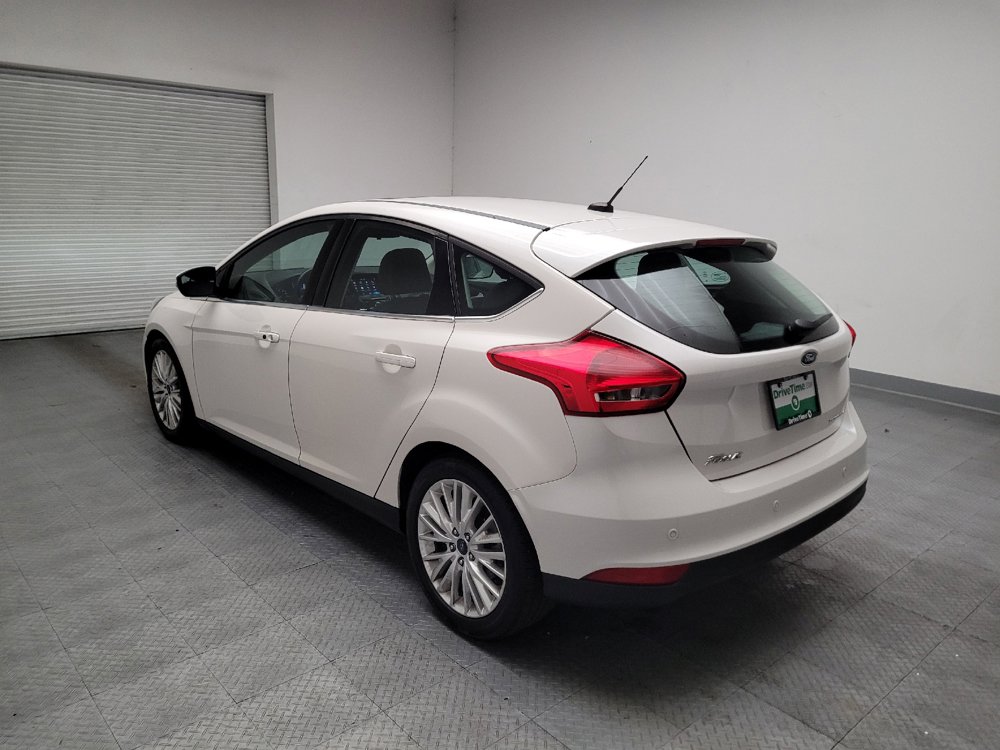 Used 2018 Ford Focus Titanium w/ Titanium Technology Package FWD image 5