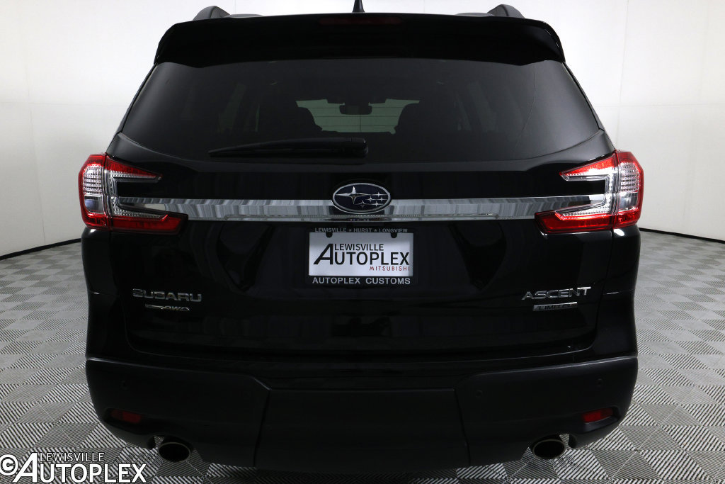 Used 2023 Subaru Ascent Limited w/ Technology Package AWD/4WD image 6