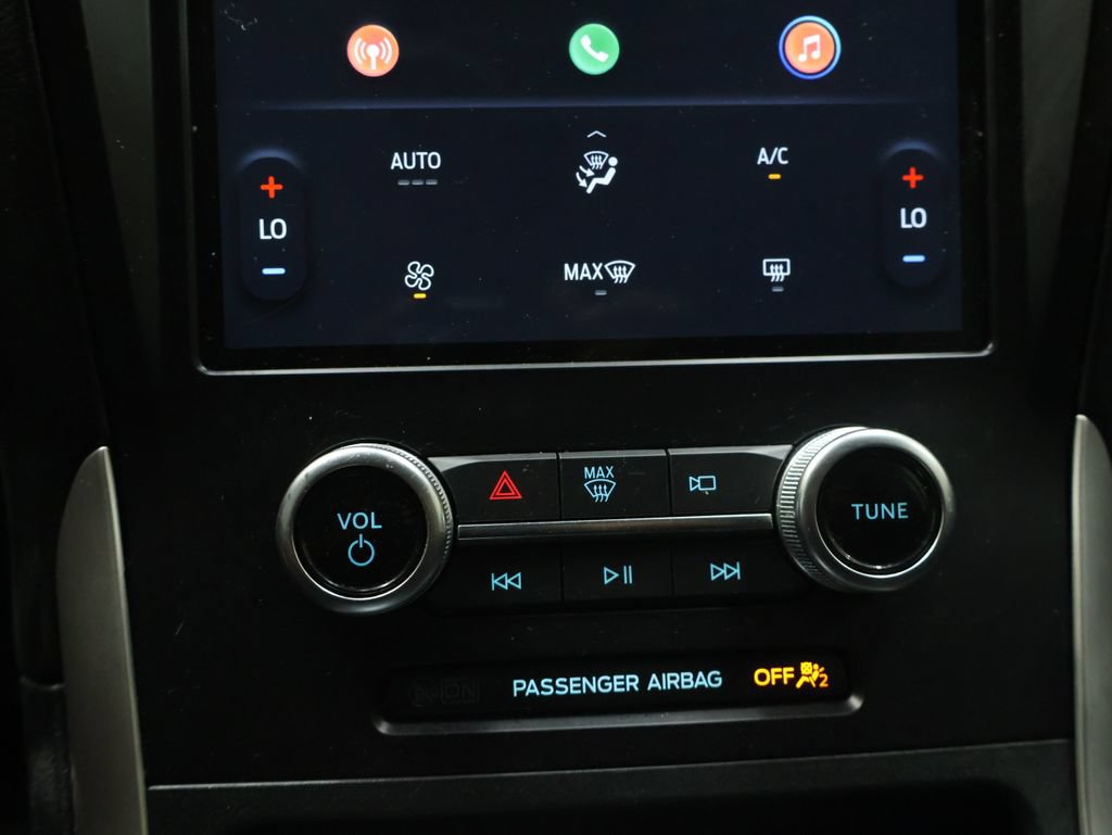 Used 2024 Ford Edge SE w/ Black Appearance Package AWD/4WD image 24