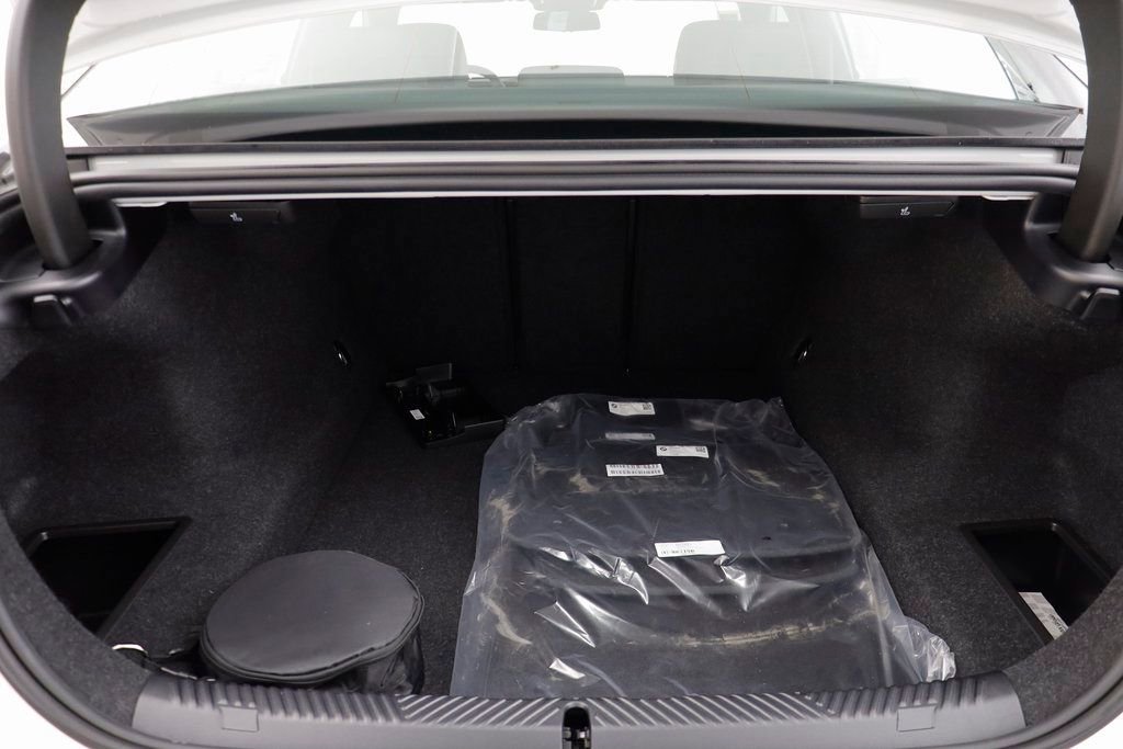 New 2026 BMW 530i xDrive image 17