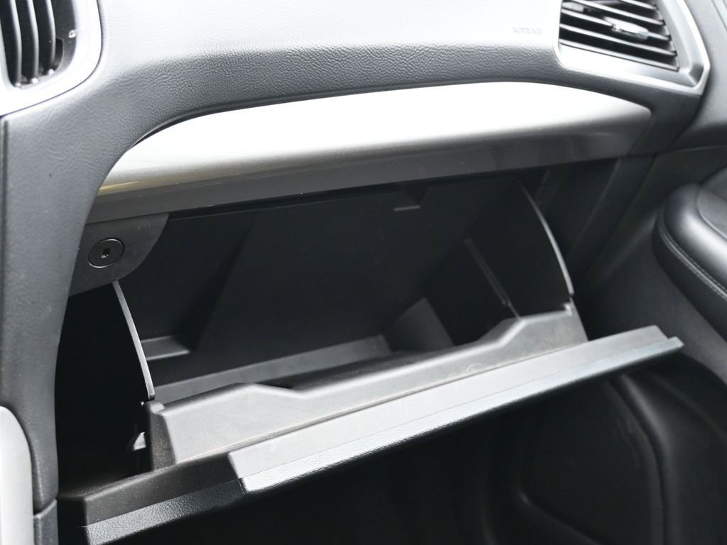 Used 2023 Ford Edge SEL image 36