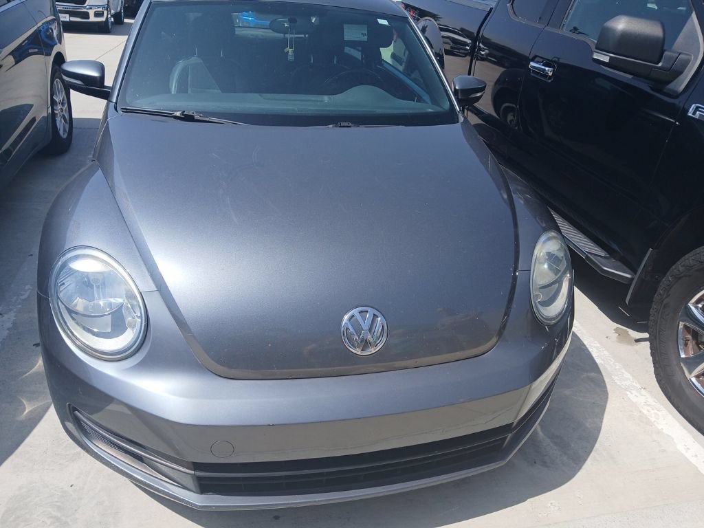 Used 2012 Volkswagen Beetle 2.5 FWD image 2