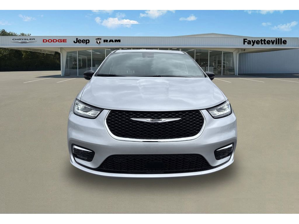 New 2026 Chrysler Pacifica Select image 8