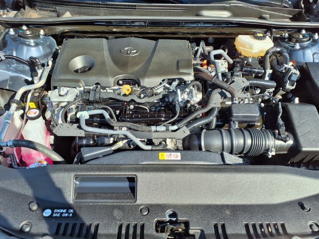Used 2026 Toyota Camry SE w/ Convenience Package FWD image 3