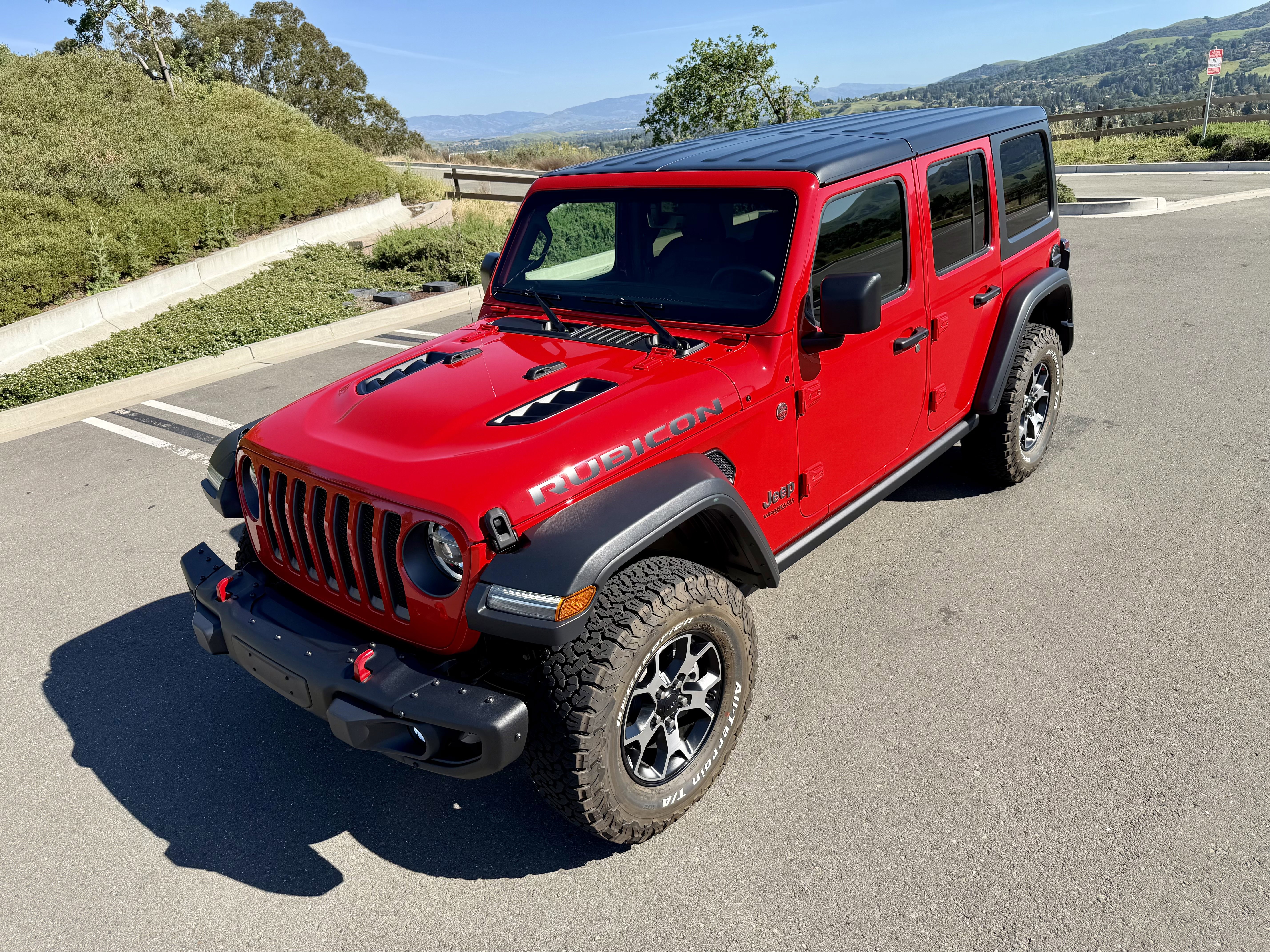 Used 2021 Jeep Wrangler Unlimited Rubicon AWD/4WD image 2