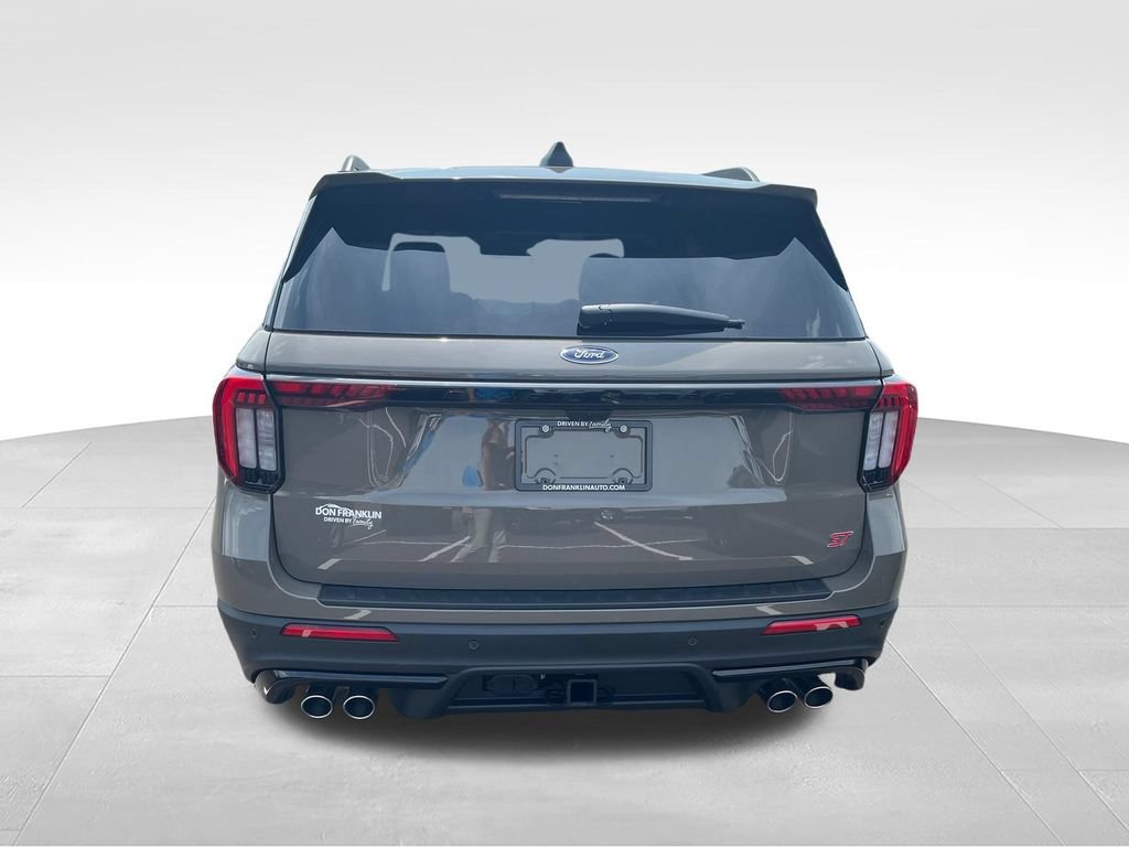 New 2026 Ford Explorer ST w/ Sun And Sound Package AWD/4WD image 4