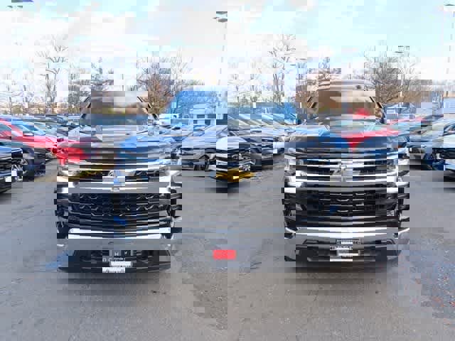 Used 2023 Chevrolet Silverado 1500 LT image 6