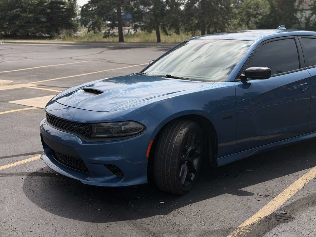 Used 2023 Dodge Charger R/T w/ Blacktop Package RWD image 11