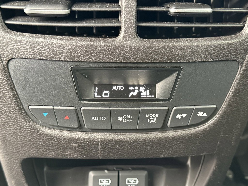 Used 2020 Acura MDX w/ Technology Package image 17