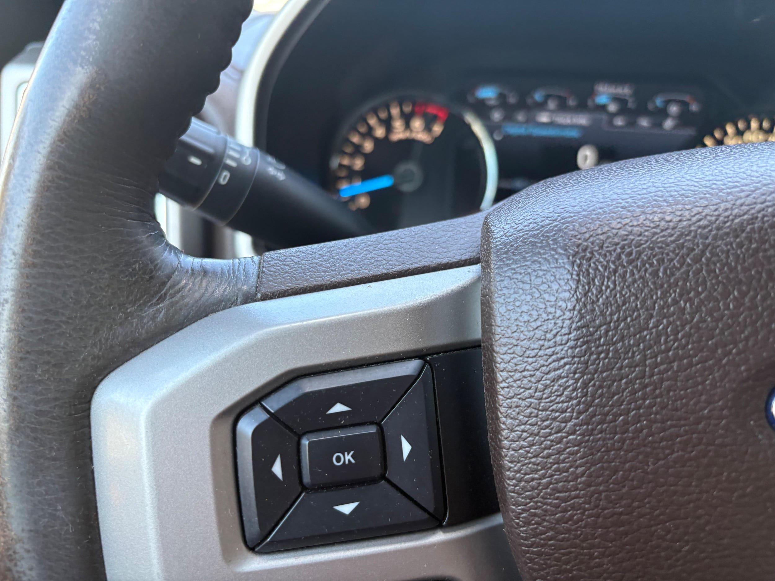 Used 2016 Ford F150 King Ranch w/ Equipment Group 601A Luxury AWD/4WD image 17