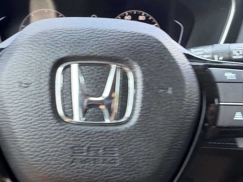 Used 2023 Honda Pilot Touring image 34