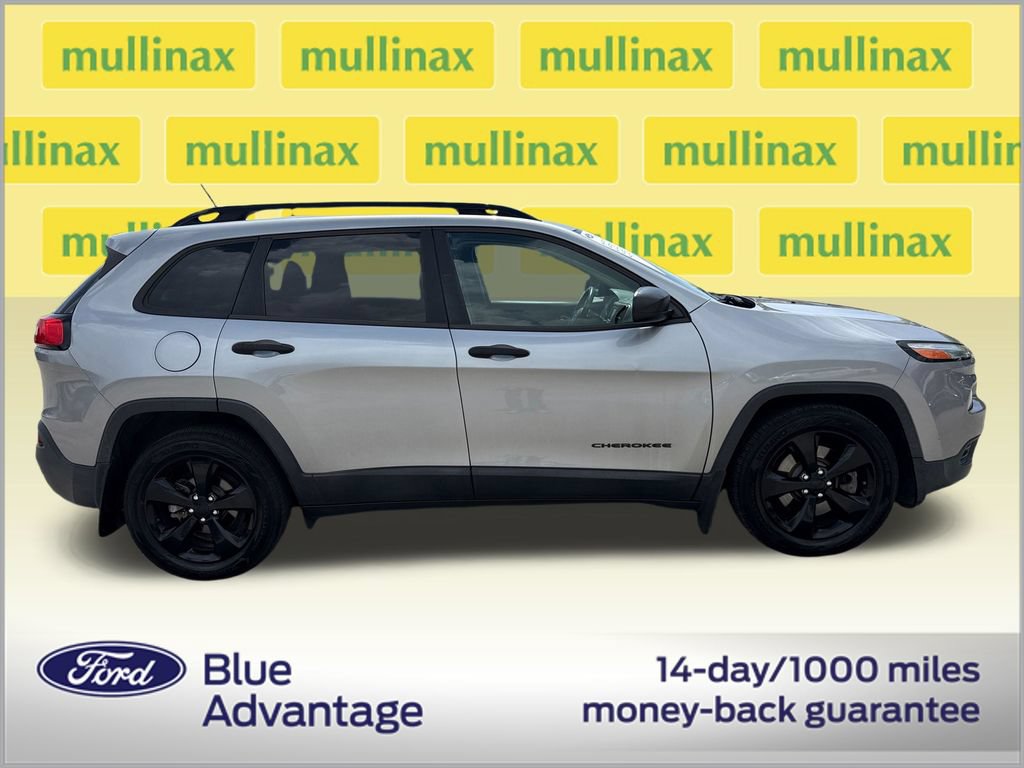 Used 2017 Jeep Cherokee Sport FWD video 2