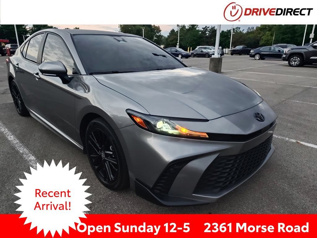 Used 2025 Toyota Camry SE