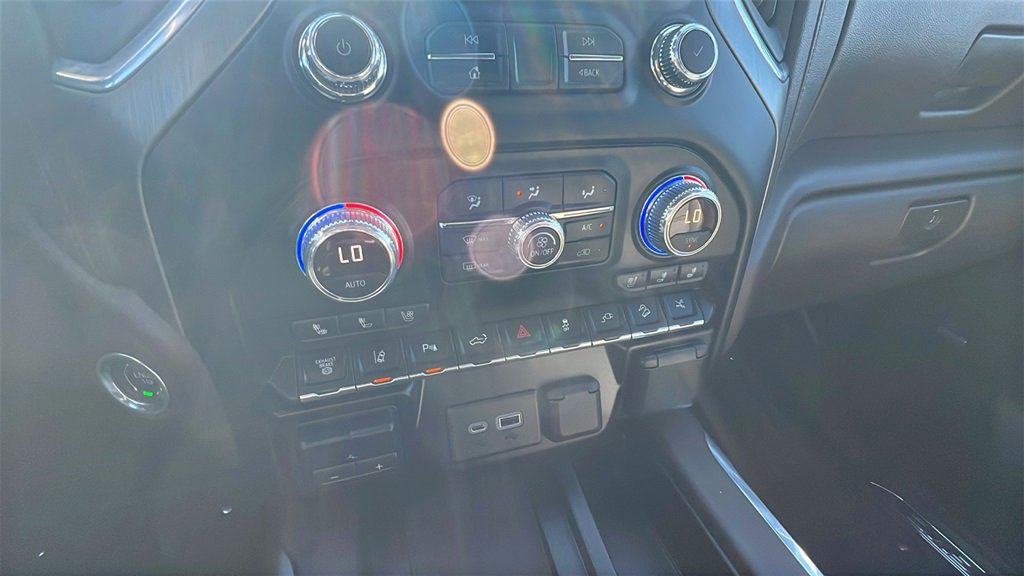 Used 2021 GMC Sierra 2500 Denali w/ Denali Ultimate Package image 30