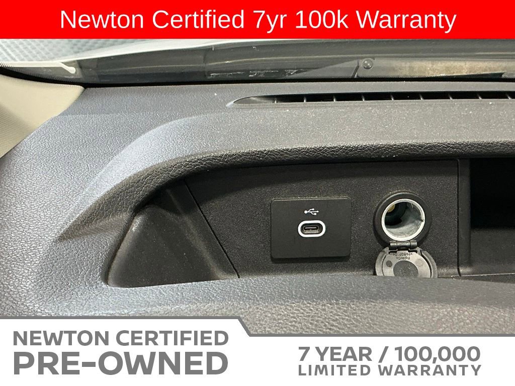 Used 2023 Ford Transit 350 XLT RWD image 19