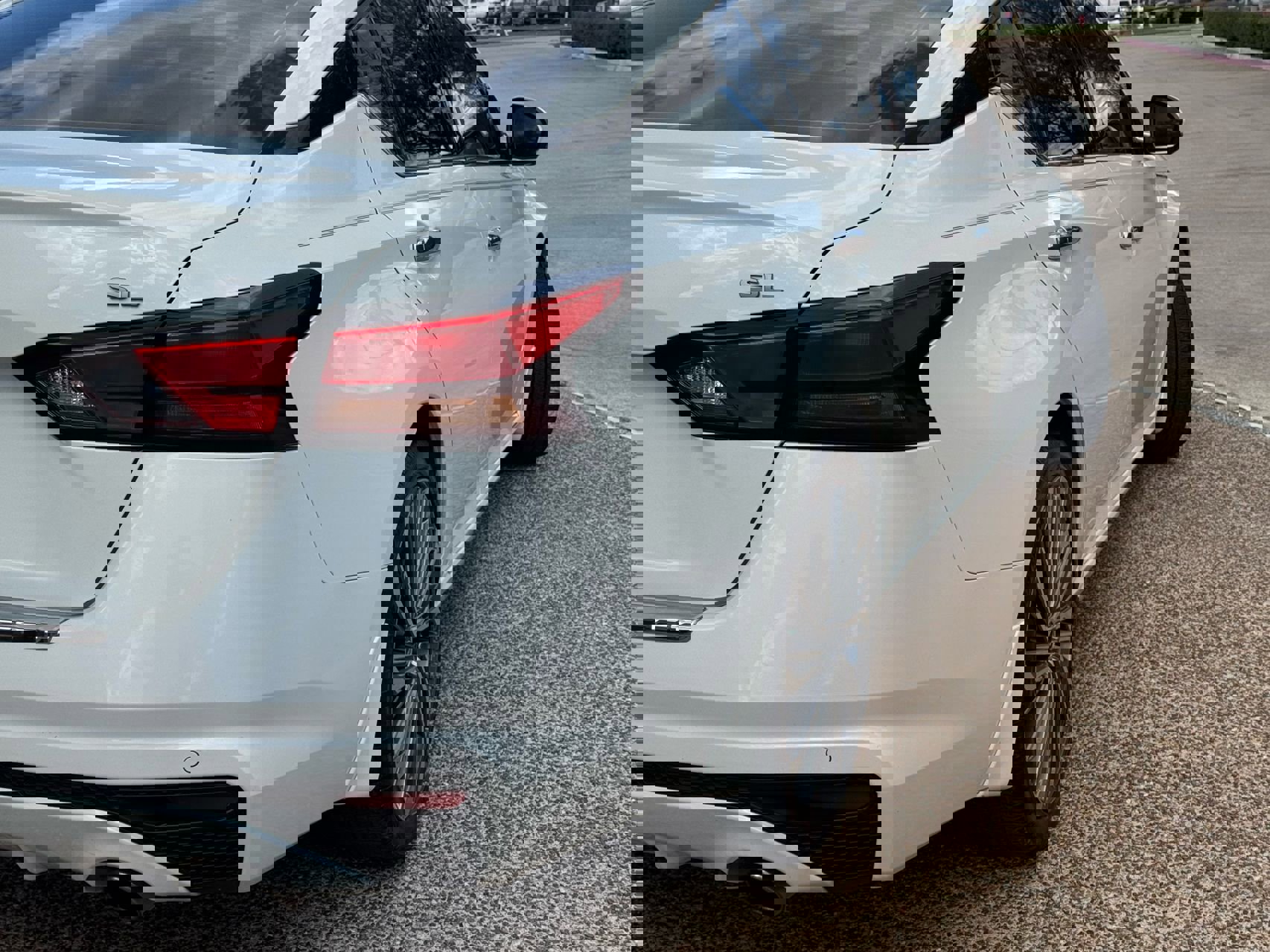 Used 2023 Nissan Altima 2.5 SL image 4