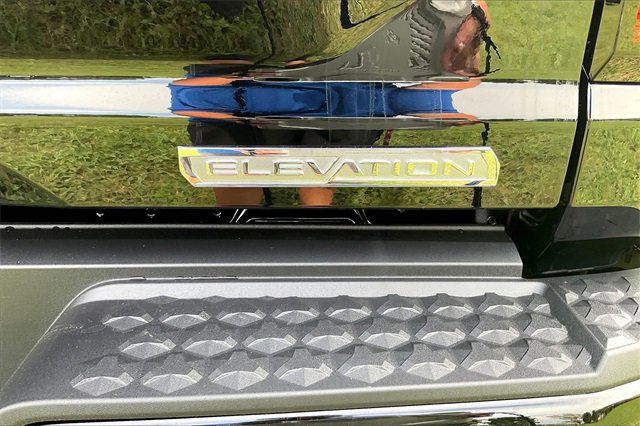 New 2026 GMC Canyon Elevation w/ Convenience Package image 9