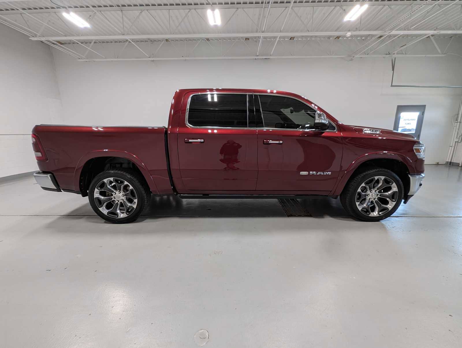 Used 2021 RAM 1500 Limited AWD/4WD image 7