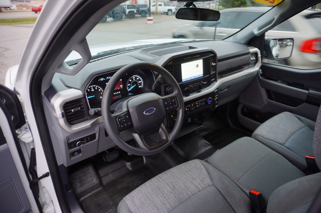 Used 2022 Ford F150 XLT w/ Trailer Tow Package image 24