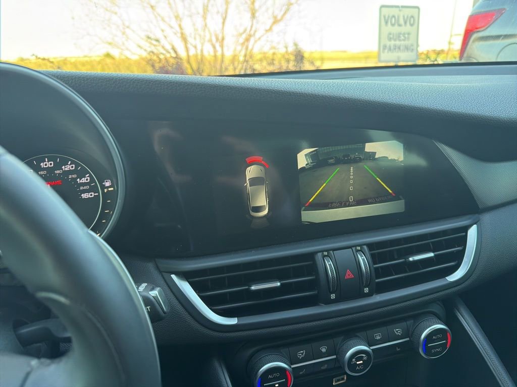 Used 2019 Alfa Romeo Giulia Ti Sport w/ Quick Order Package 22U Sport image 7