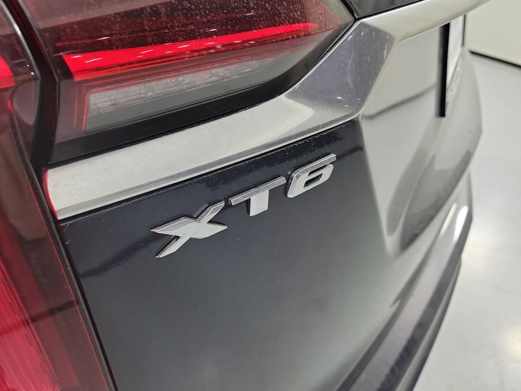 Certified 2024 Cadillac XT6 Premium Luxury FWD image 5