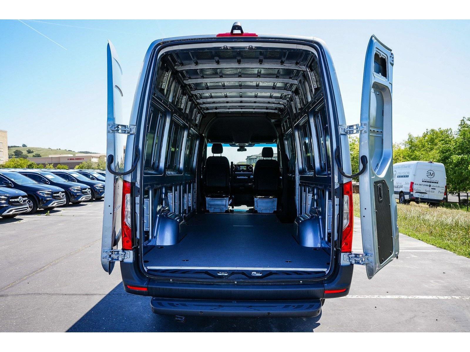 New 2025 Mercedes-Benz Sprinter 2500 image 19