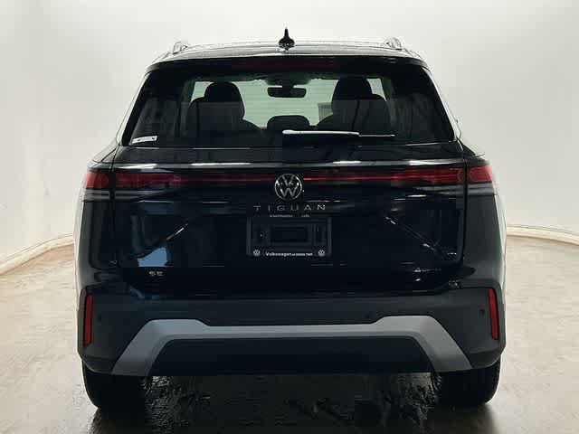 New 2026 Volkswagen Tiguan SE AWD/4WD image 4