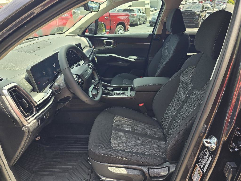 New 2026 Kia Sorento LX FWD image 5
