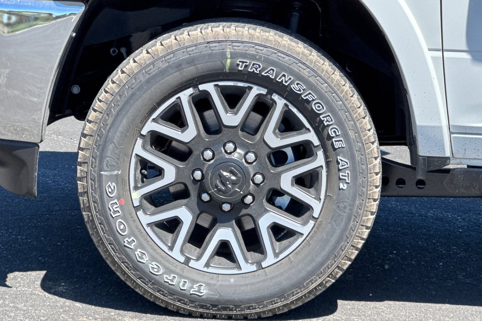 New 2026 RAM 3500 Limited AWD/4WD image 24