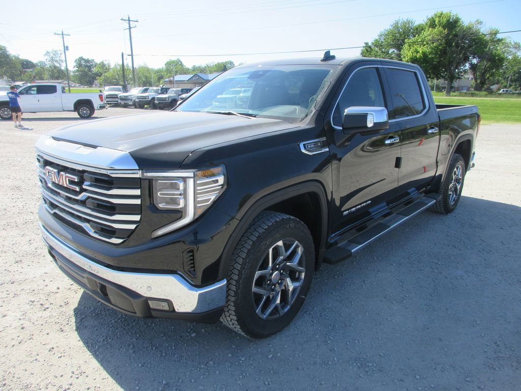 New 2026 GMC Sierra 1500 SLT w/ SLT Premium Plus Package AWD/4WD image 11