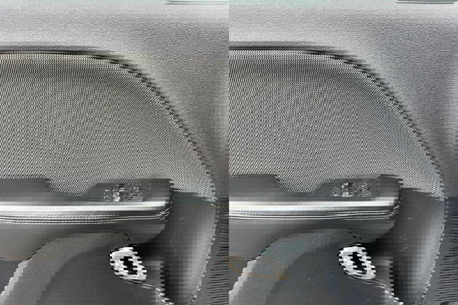 Used 2015 Dodge Challenger R/T w/ Quick Order Package 28B R/T RWD image 12