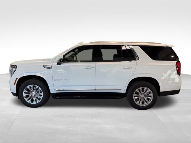 Used 2025 GMC Yukon Denali RWD image 4