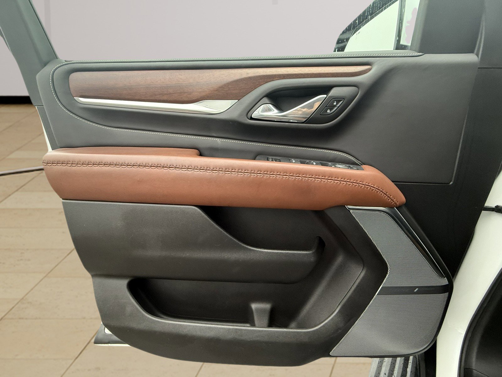 Certified 2023 GMC Yukon Denali Ultimate image 34