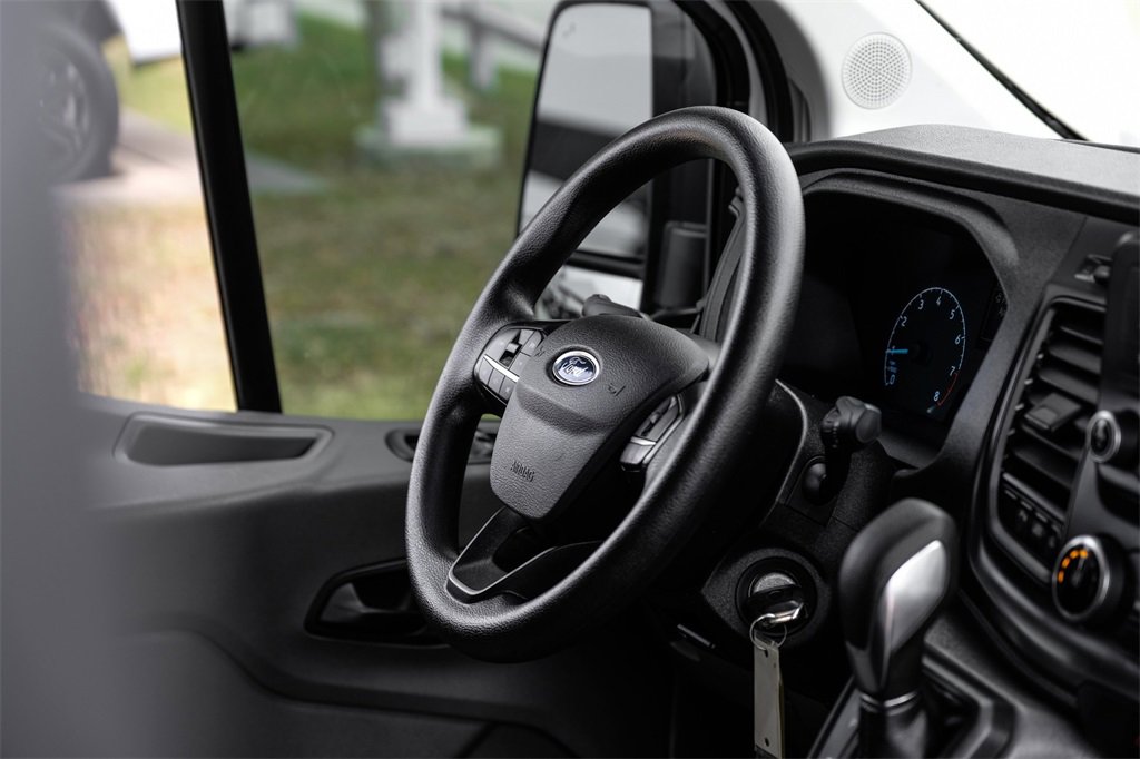 Used 2021 Ford Transit 350 XLT image 11