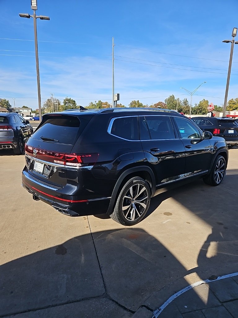 New 2026 Volkswagen Atlas SEL Premium R-Line image 5