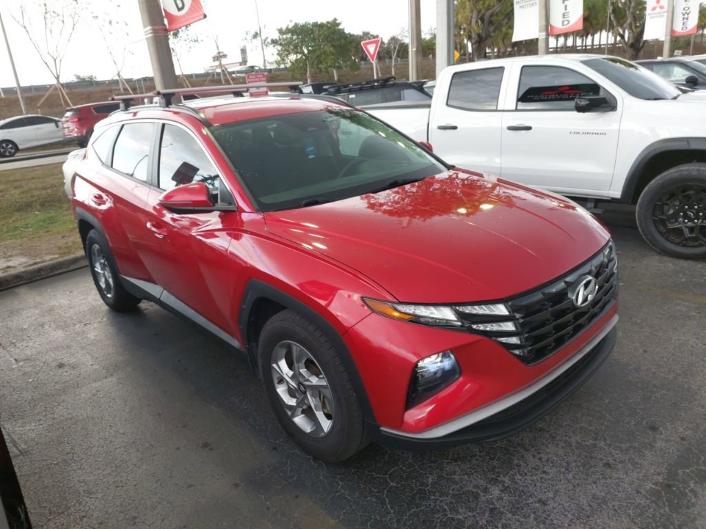 Used 2022 Hyundai Tucson SEL w/ Cargo Package image 11