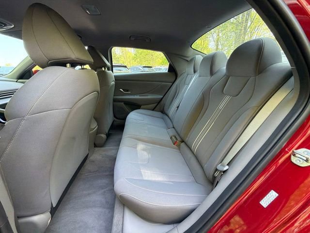 Certified 2023 Hyundai Elantra SEL FWD image 13