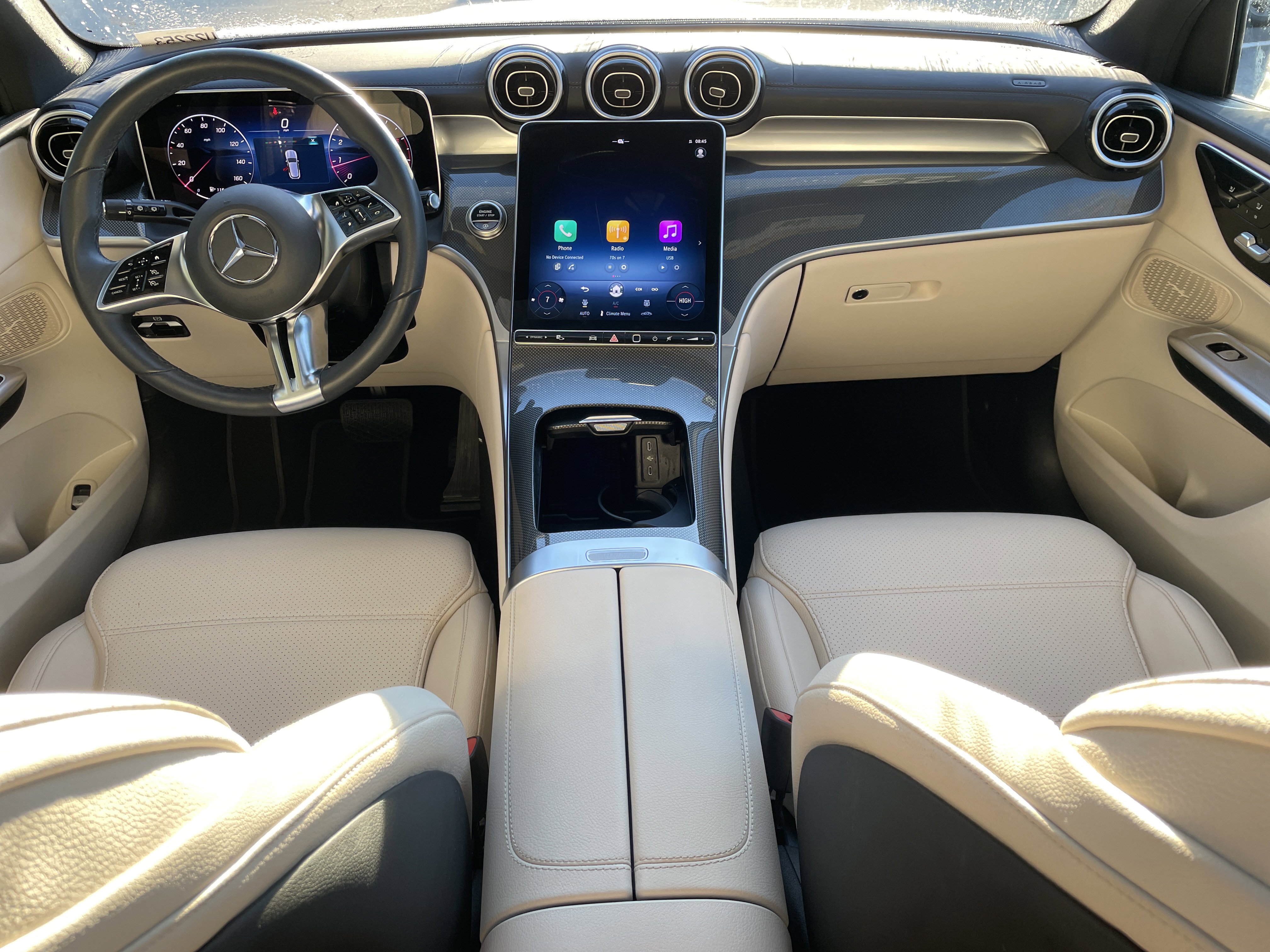 Certified 2025 Mercedes-Benz GLC 300 image 26