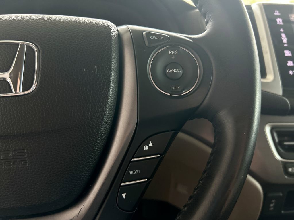 Used 2018 Honda Pilot EX-L image 19