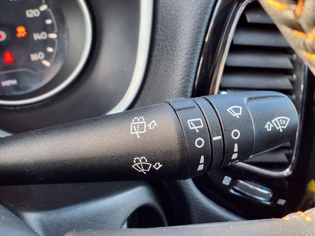 Used 2020 Jeep Compass Limited image 20