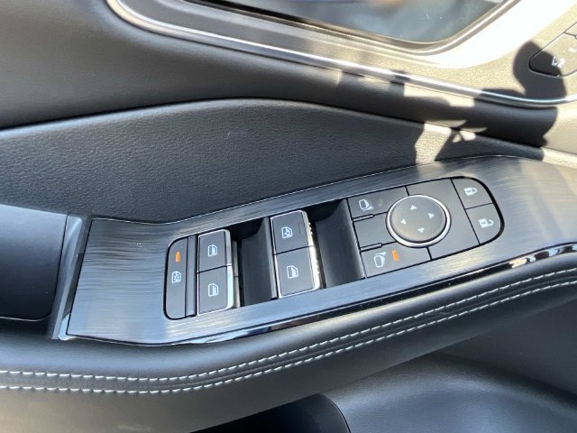 New 2026 Nissan Rogue Platinum w/ Platinum Premium Package AWD/4WD image 24